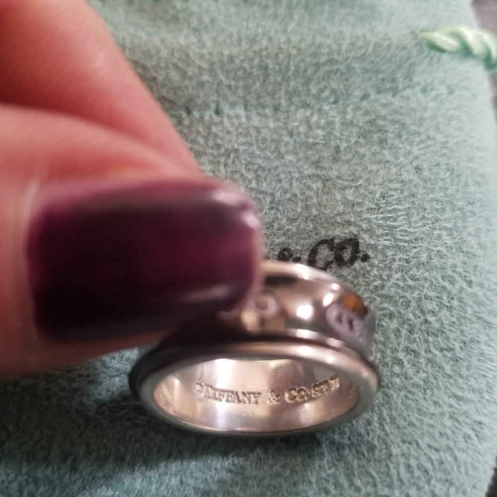 Return to Tiffany sterling silver ring - Picture 2 of 3